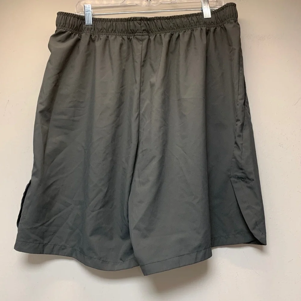 Nike Dri-FIT Training Shorts Mens XXL Gray Excellent Lightweight Activewear